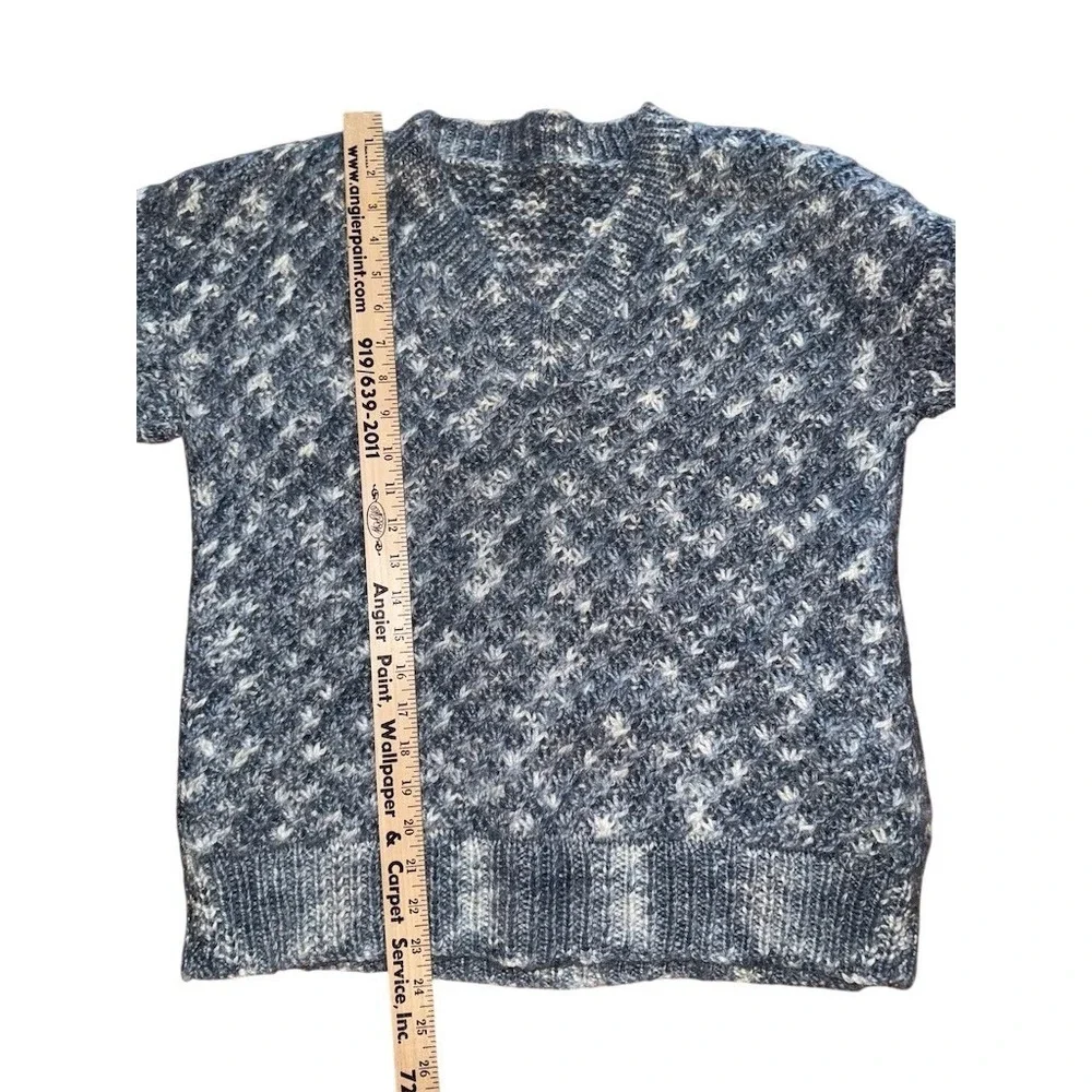 Handmade Crochet Sweater unisex XL Blue/Gray White Speckled V-Neck Pullover cozy